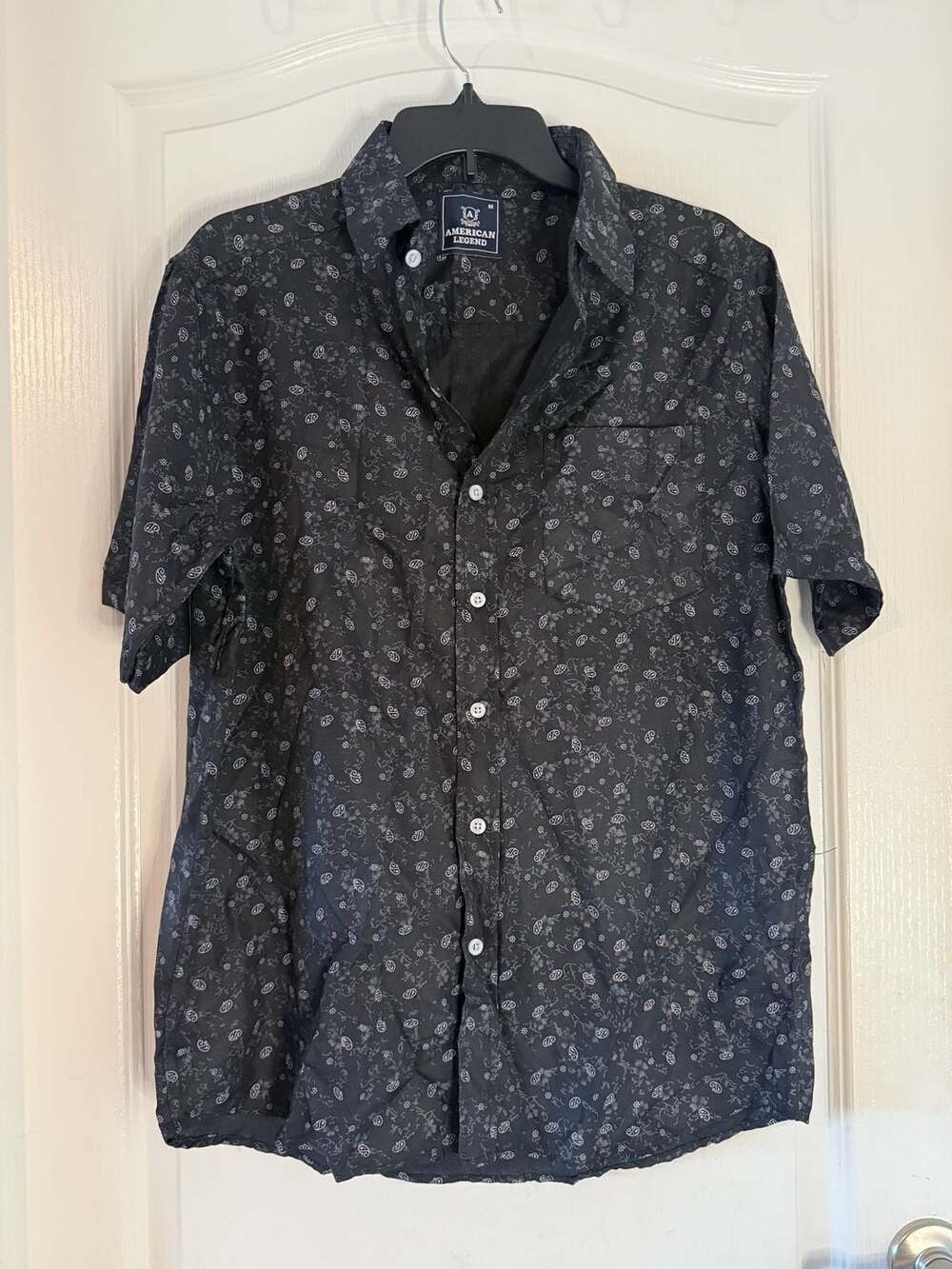 American Legend Men's Black Paisley Print Short Sleeve Button-Down Shirt
